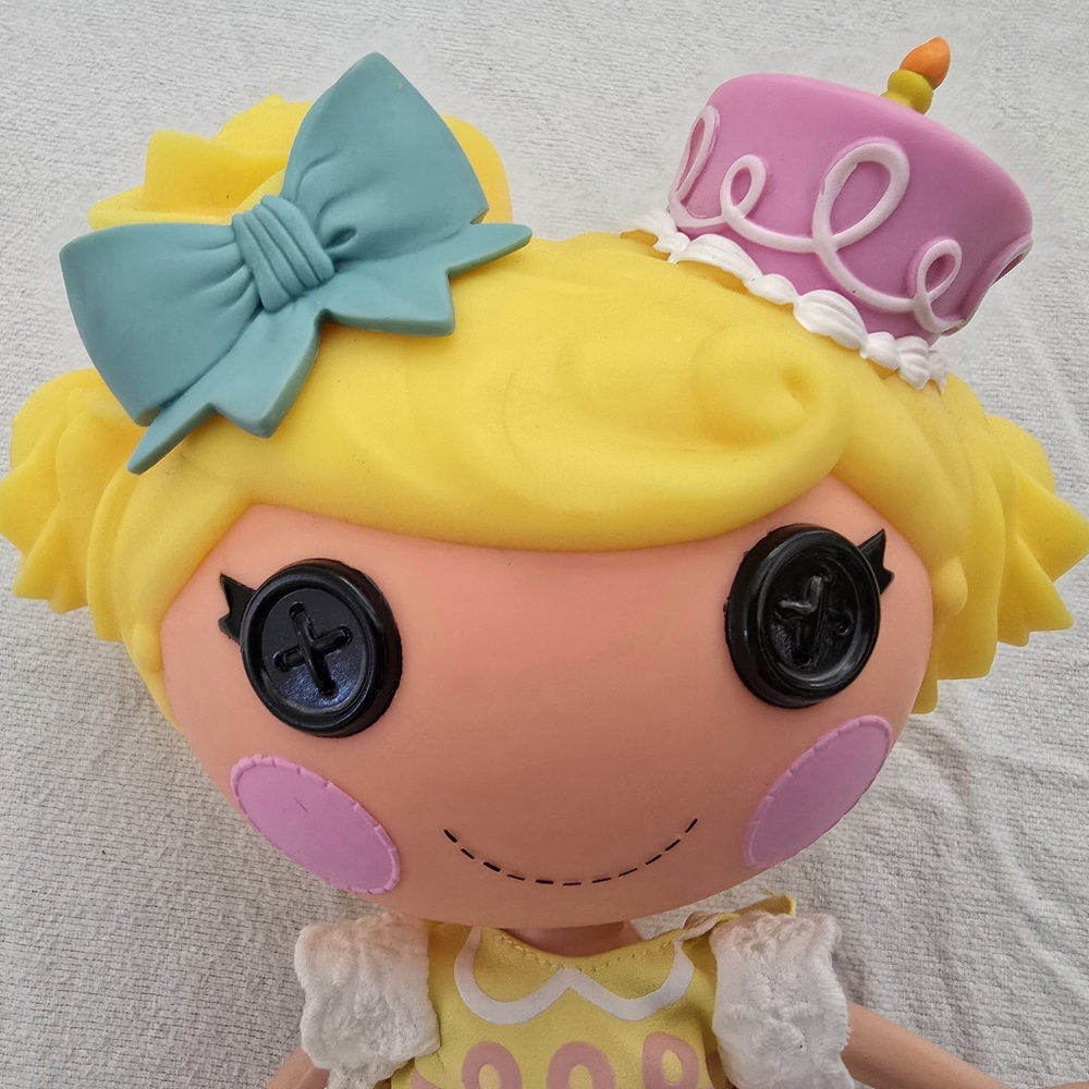 Lalaloopsy Candle Slice O'Cake Doll 2009 Full Size W/ Lil Sister 2014 EUC - Picture 6 of 16